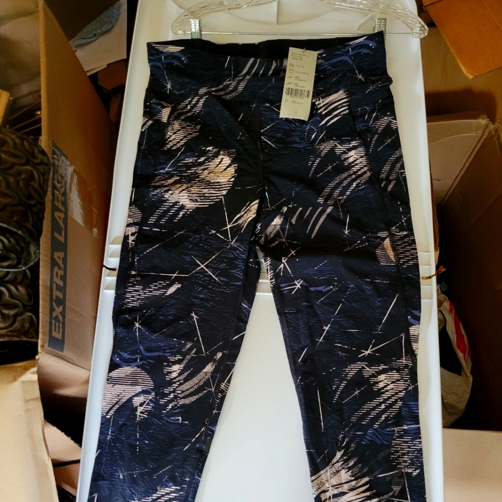 Sweaty Betty, XL, blue and pink.